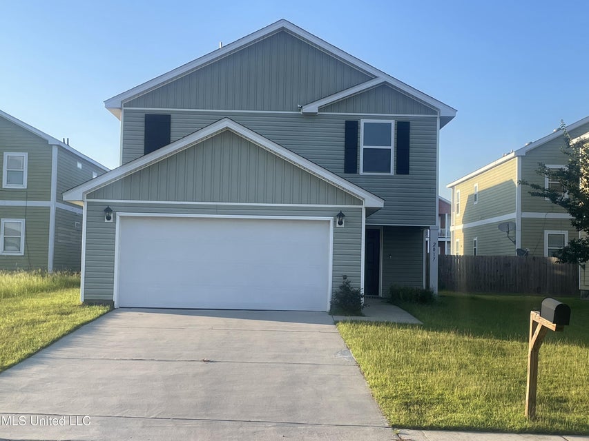 Property main image