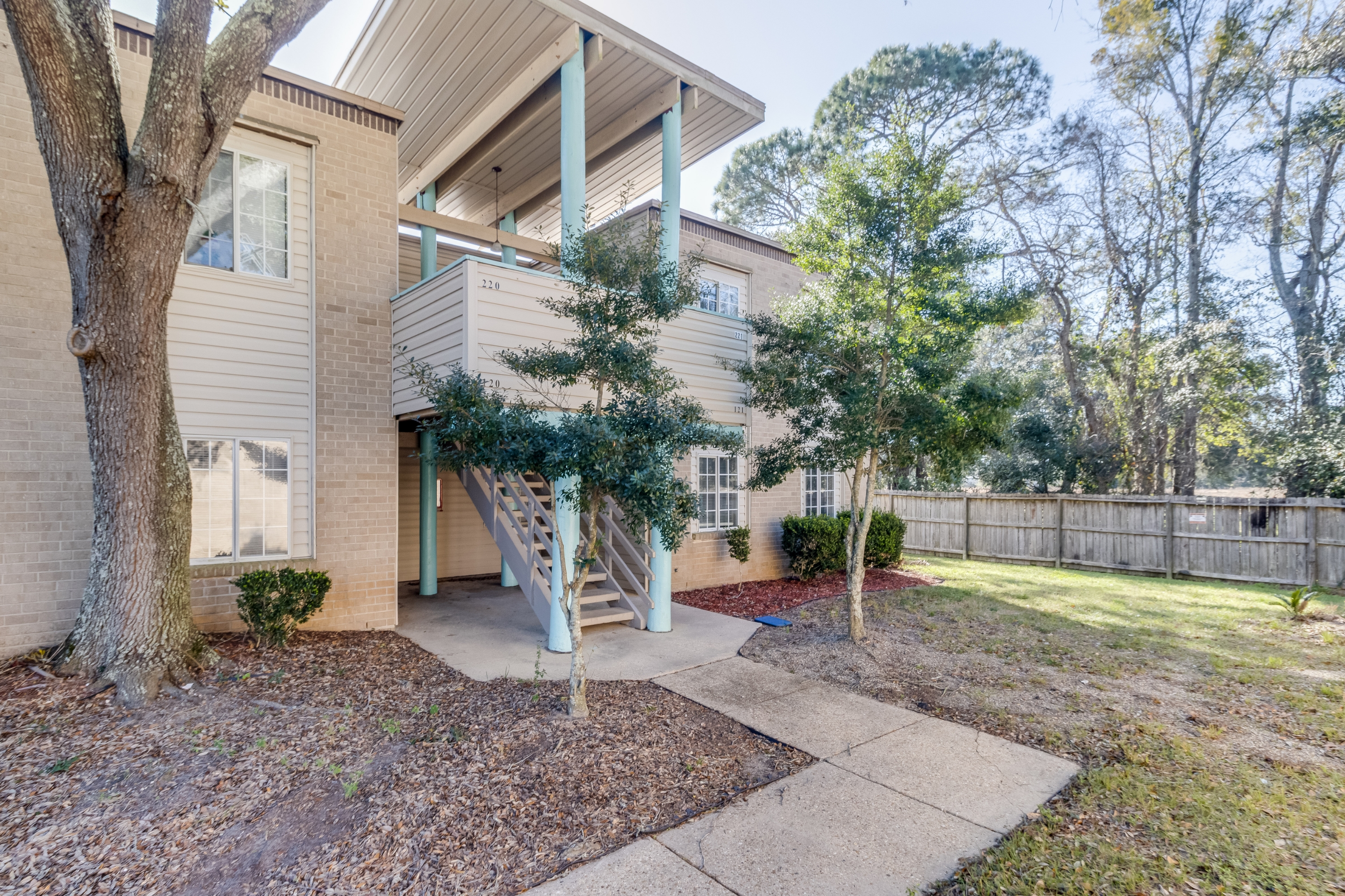 245 Mc Donnell Avenue - 1