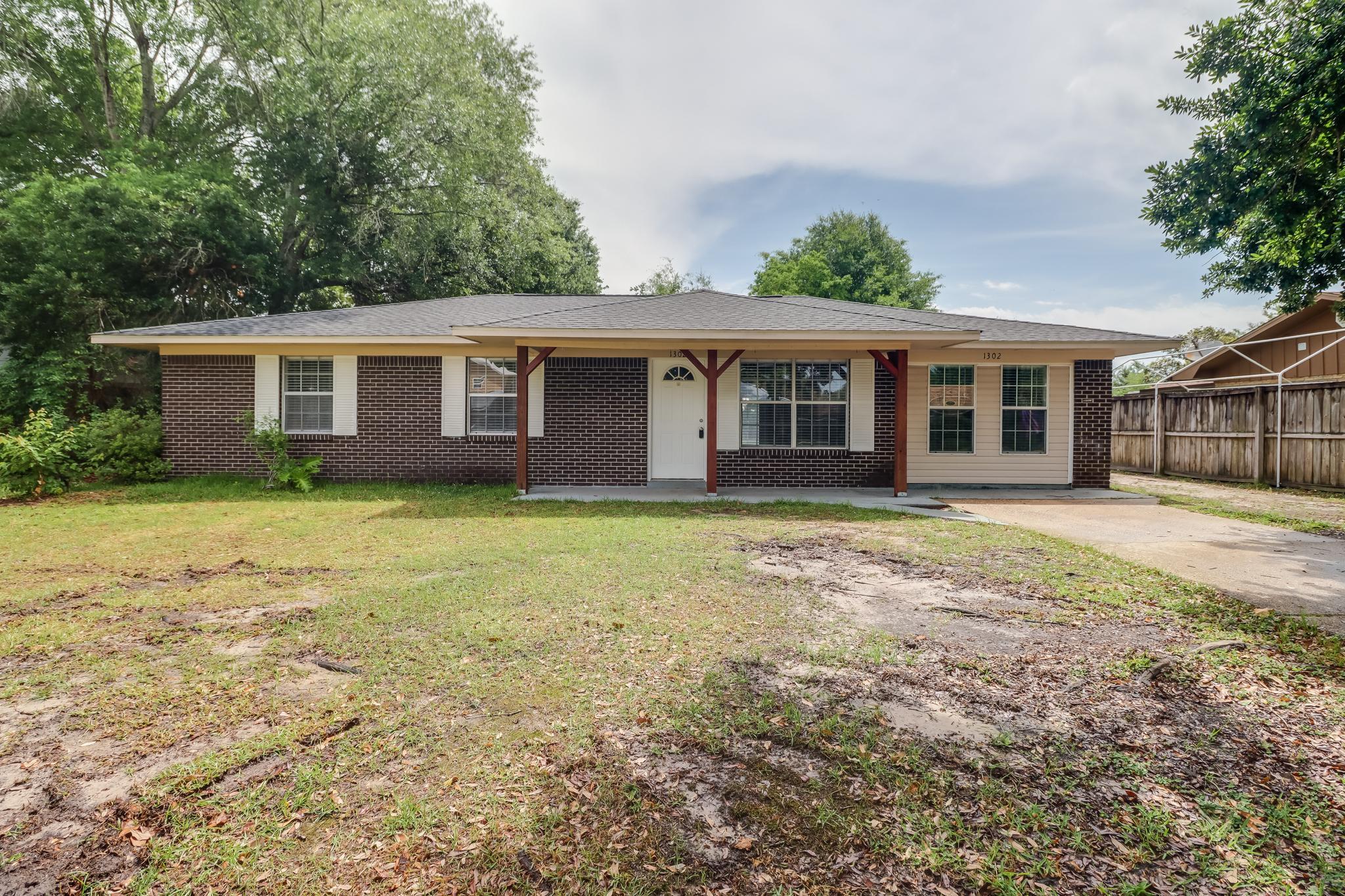 1302 Parktown Drive